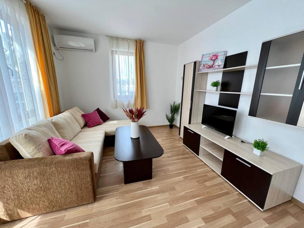 Dkapartments Diamond Bay Slântsjev Brjag Eksteriør bilde