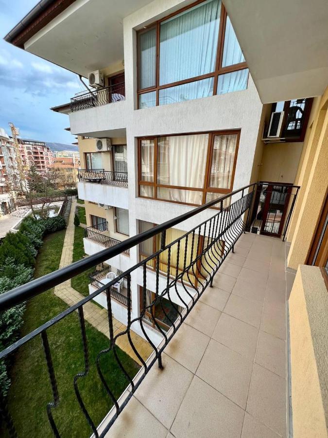 Dkapartments Diamond Bay Slântsjev Brjag Eksteriør bilde