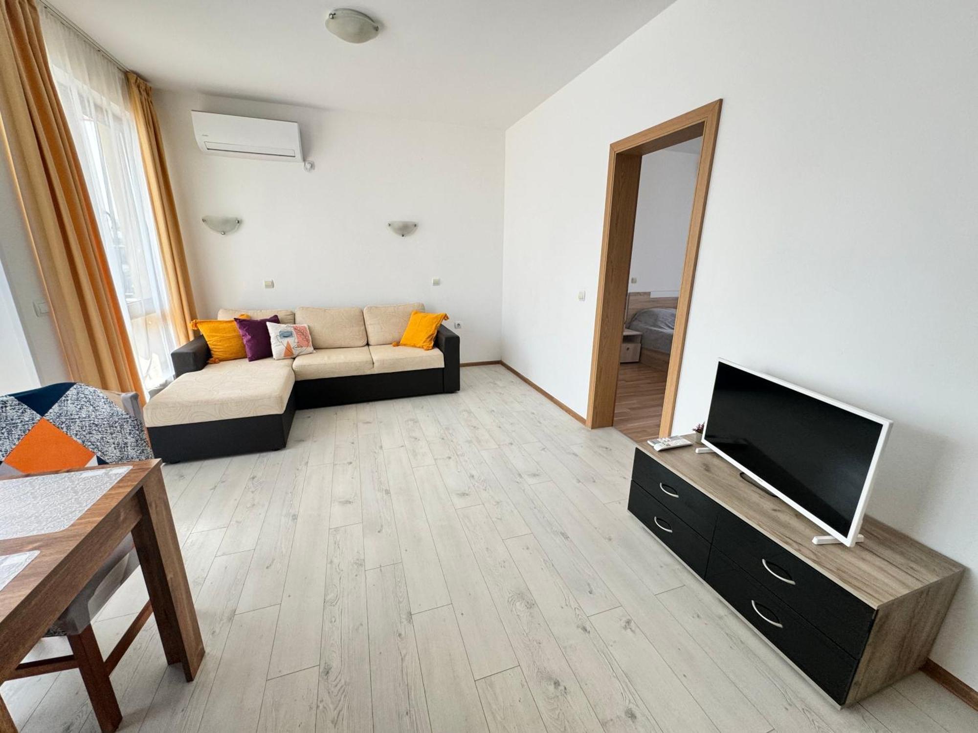 Dkapartments Diamond Bay Slântsjev Brjag Eksteriør bilde