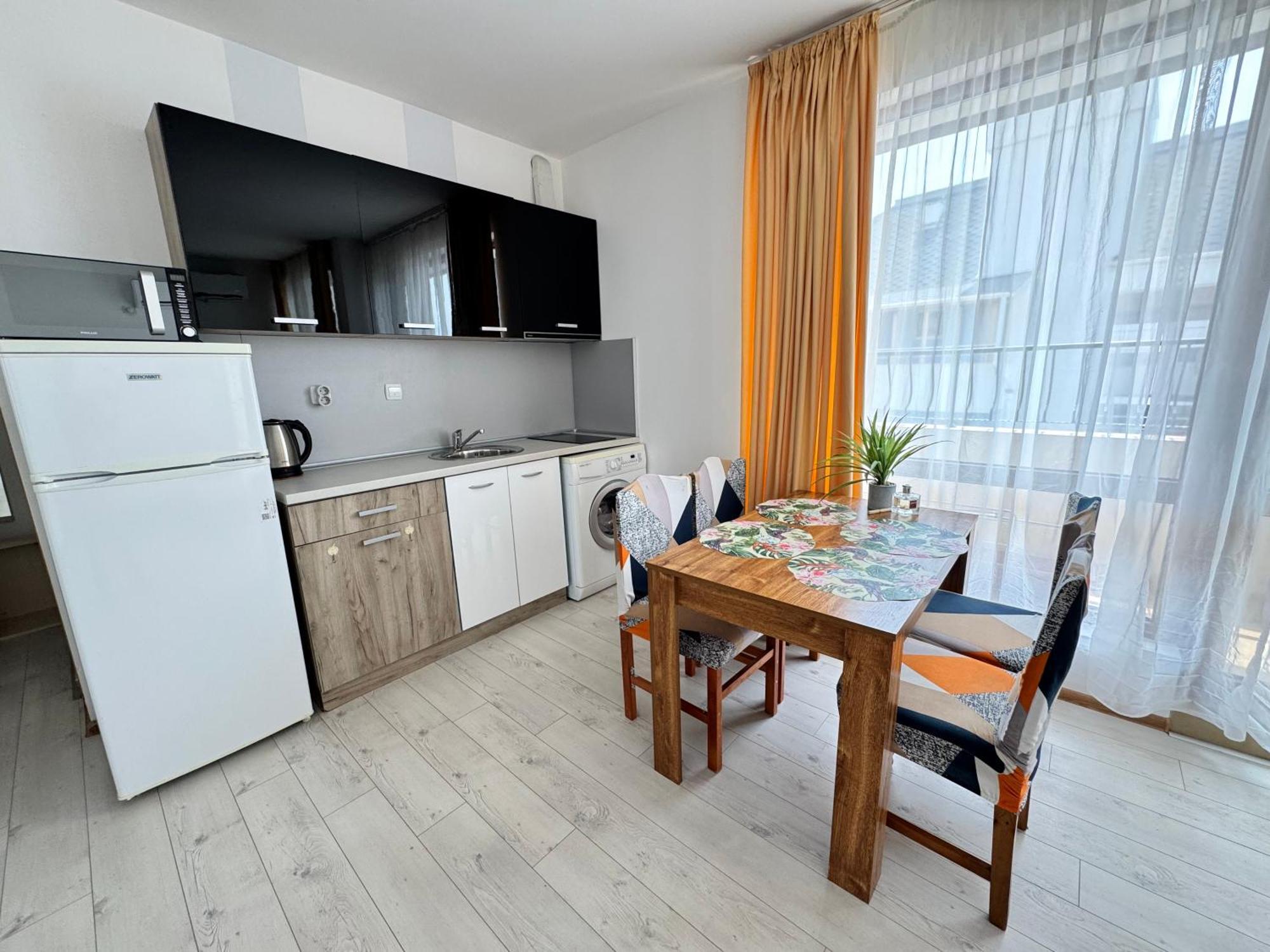 Dkapartments Diamond Bay Slântsjev Brjag Eksteriør bilde